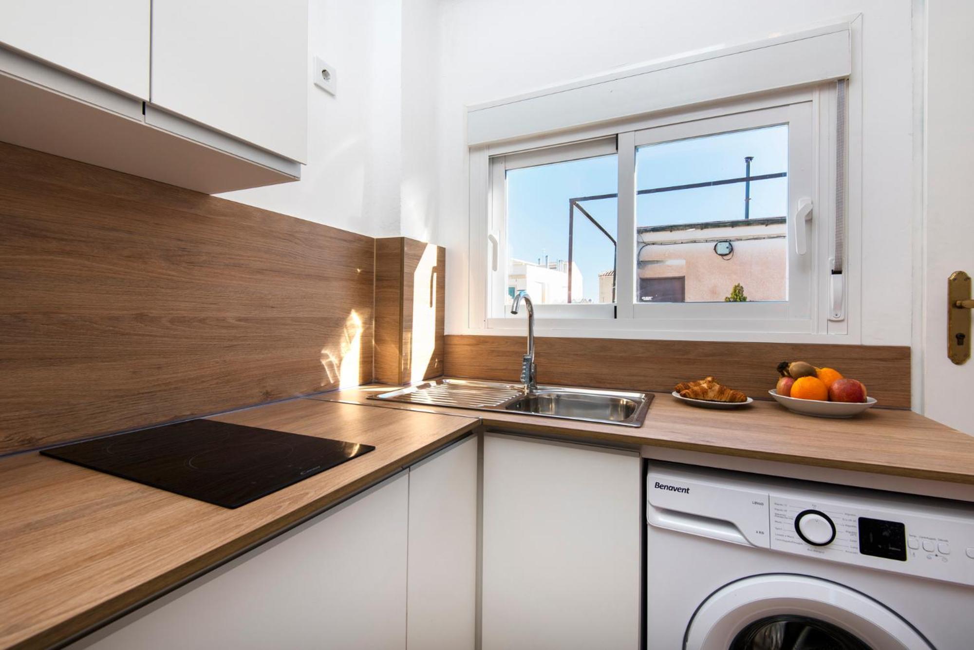 Apartment Malaga Tour Museums Constitucion Square Exterior foto